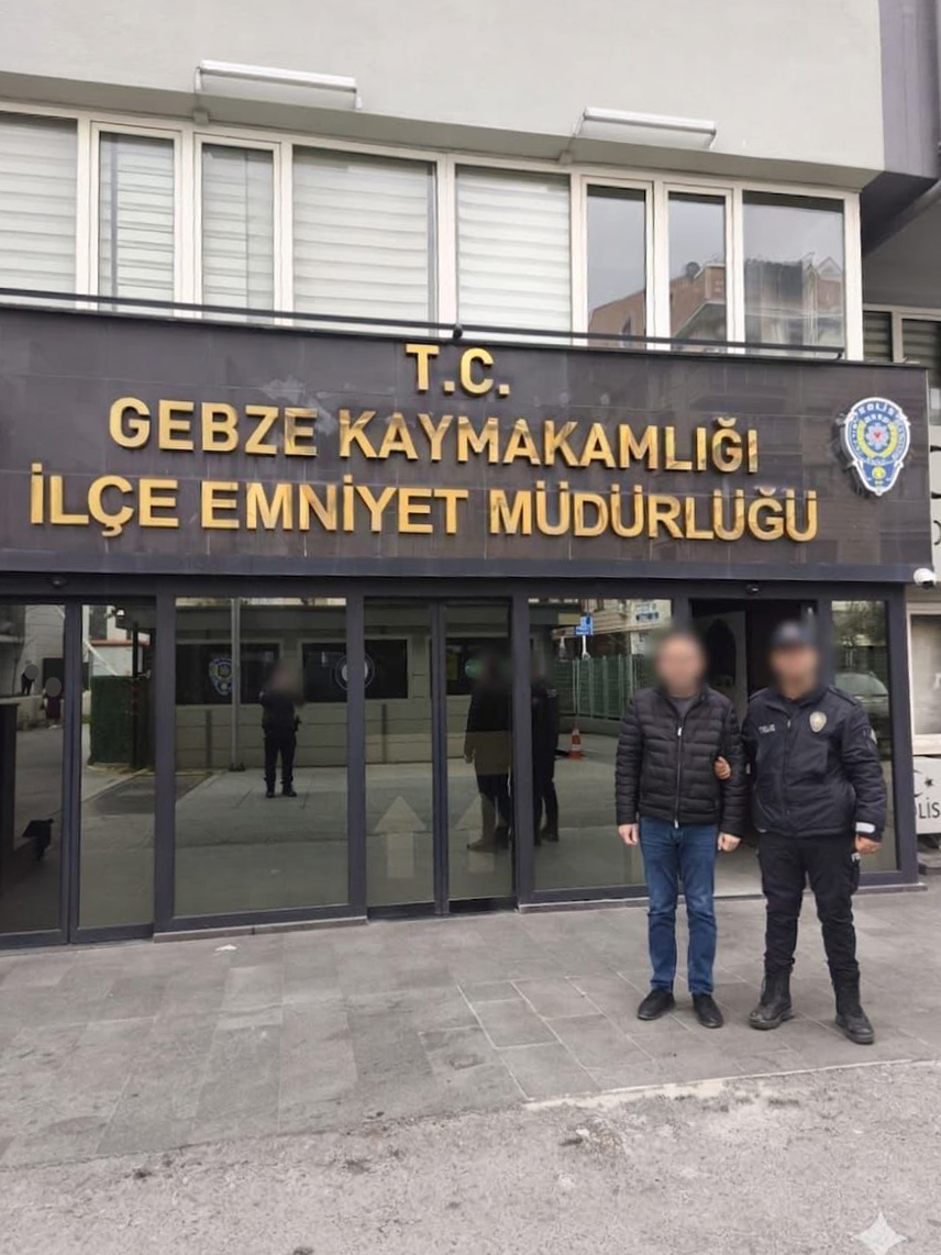 Resmi belgede sahtecilik suçundan 9 yıl 5 ay hapis cezası 