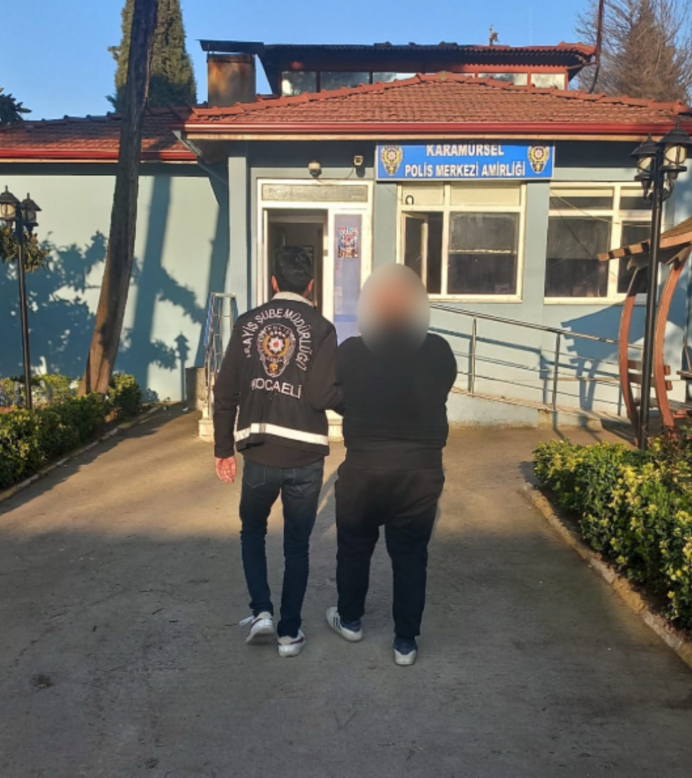 İl Emniyet Müdürlüğümüzce aranan şahısların yakalanmasına yönelik yapılan çalışmalar kapsamında;