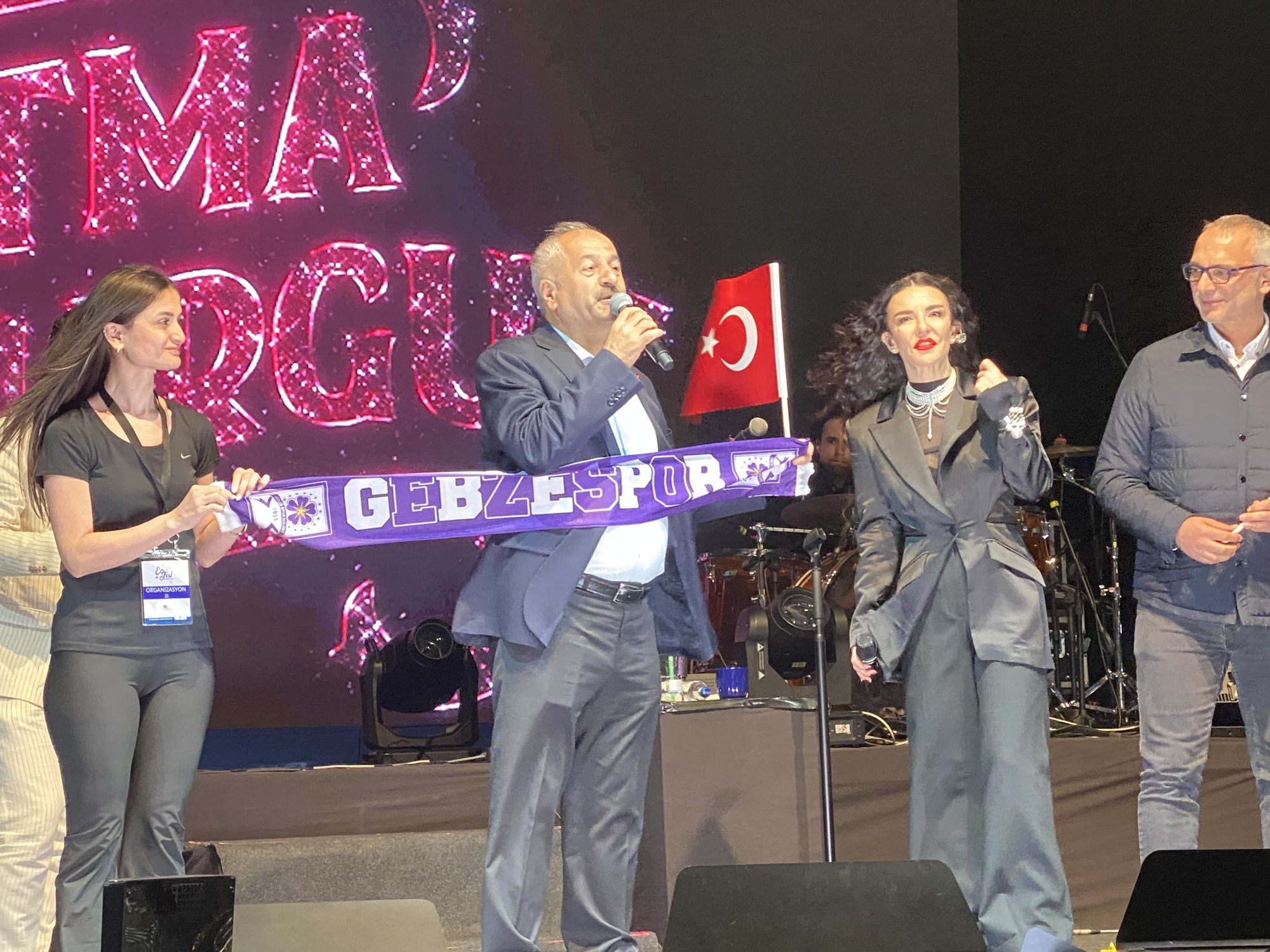 Gebzespor’un 71. yılı Fatma Turgut konserinde kutlandı