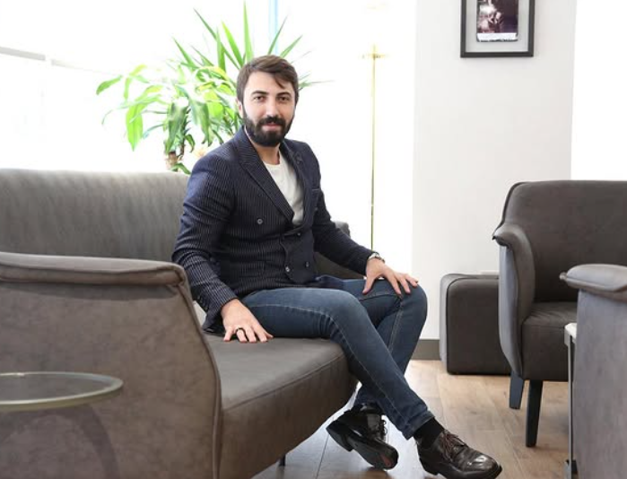 GAZETECİ ZEYNEL OĞUZ’UN KALEMİNDEN ;İki İlçe Başkanı gitti, peki ya sonrası?