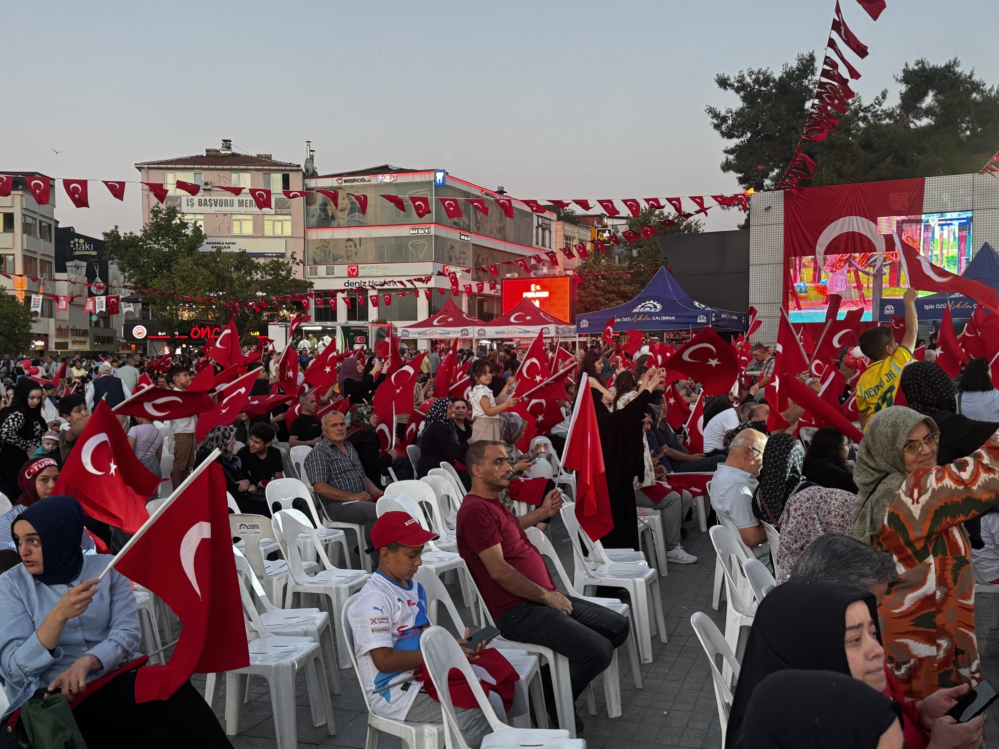 Gebze’de 15 Temmuz Demokrasi ve Millî Birlik Günü Coşkuyla Anıldı